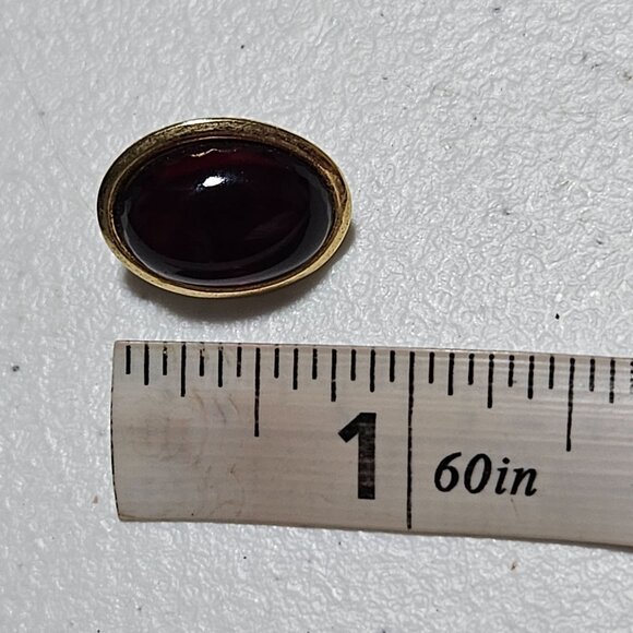 Vintage Gold Tone Oval Red Cabochon Stud Earrings Retro 50s 60s Fashion Jewelry - Picture 4 of 4